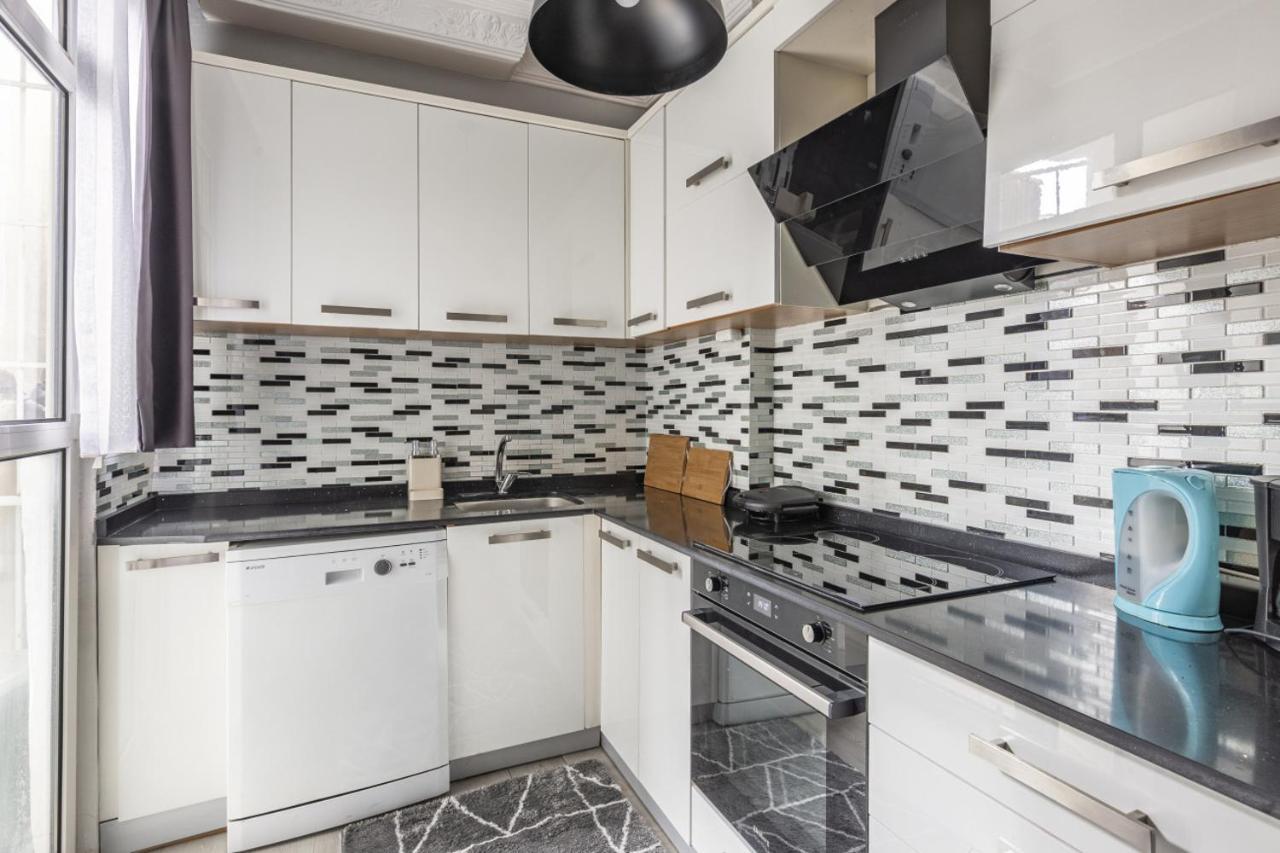 Bohemian Flat In Nisantasi With Central Location 伊斯坦布尔 外观 照片